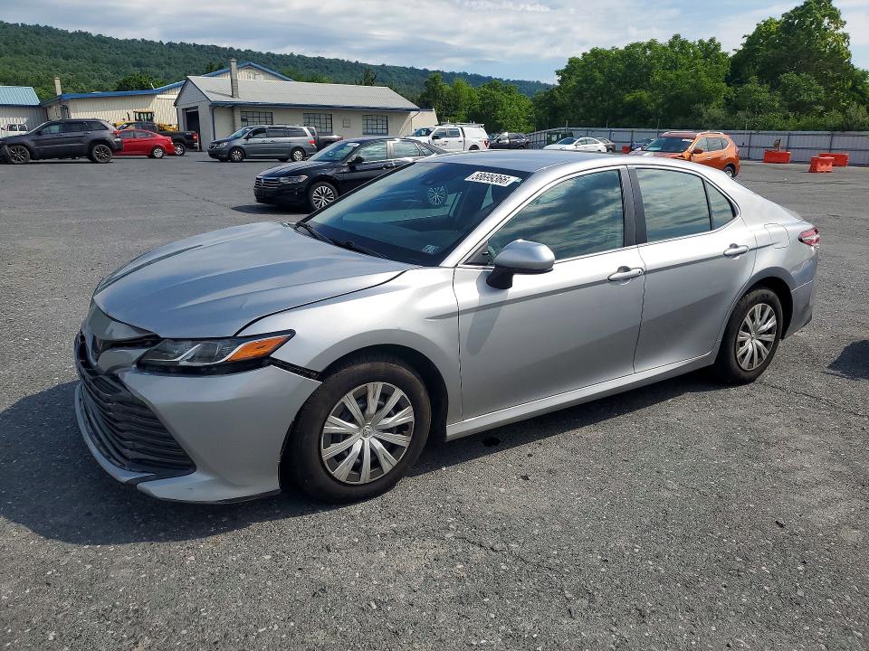 Продажа на аукционе авто 2019 Toyota Camry, vin: 4T1B11HK0KU702926, номер лота: 58699366