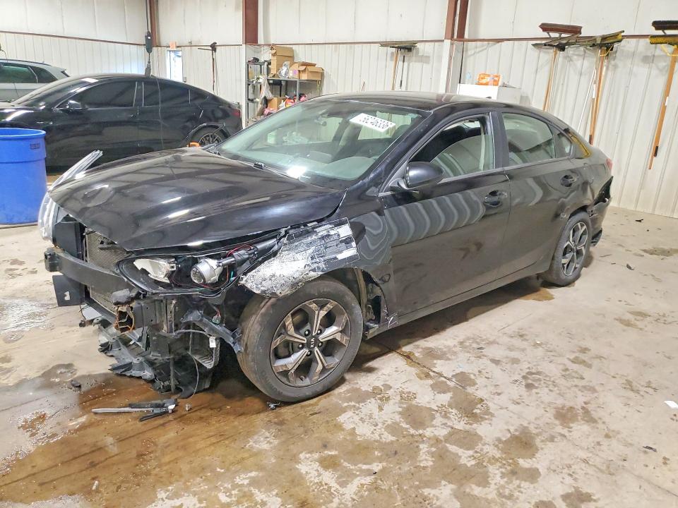 2020 Kia Forte მანქანა იყიდება აუქციონზე, vin: 3KPF24AD8LE244701, აუქციონის ნომერი: 56246336
