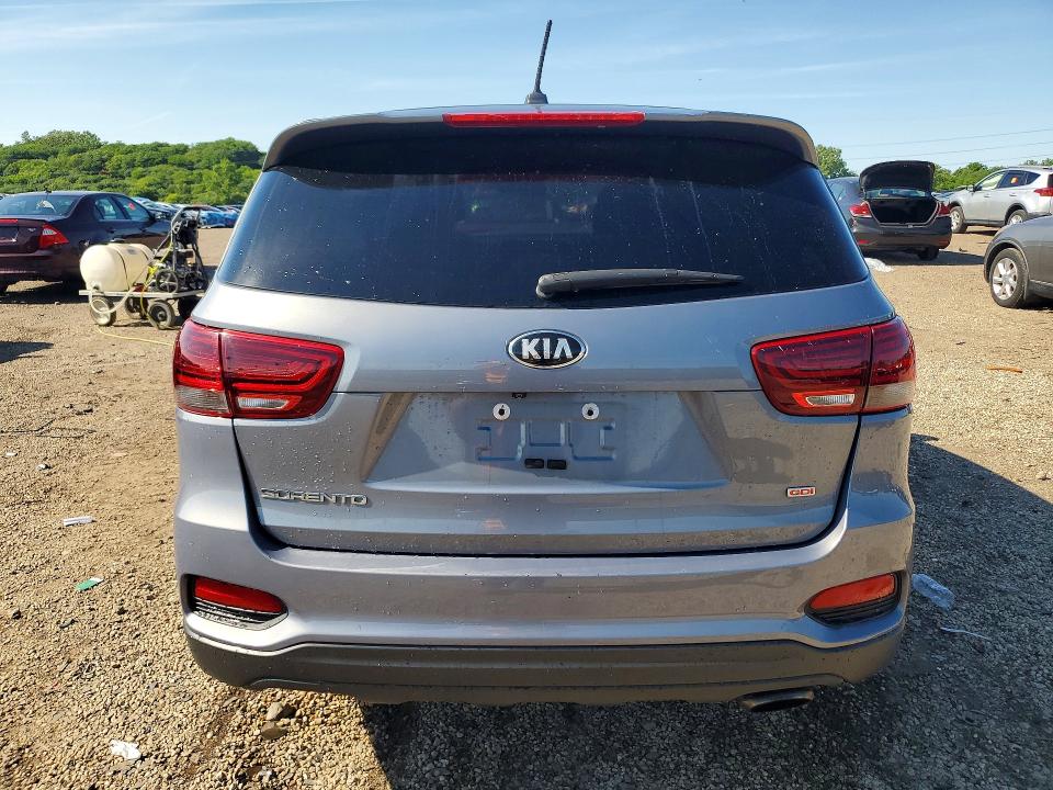 2020 Kia Sorento მანქანა იყიდება აუქციონზე, vin: 5XYPGDA38LG654933, აუქციონის ნომერი: 58303586