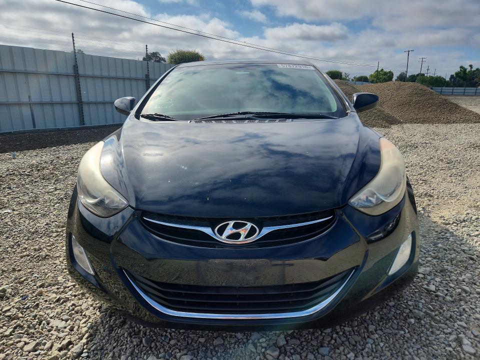 2013 Hyundai Elantra მანქანა იყიდება აუქციონზე, vin: KMHDH4AE7DU753482, აუქციონის ნომერი: 57872916