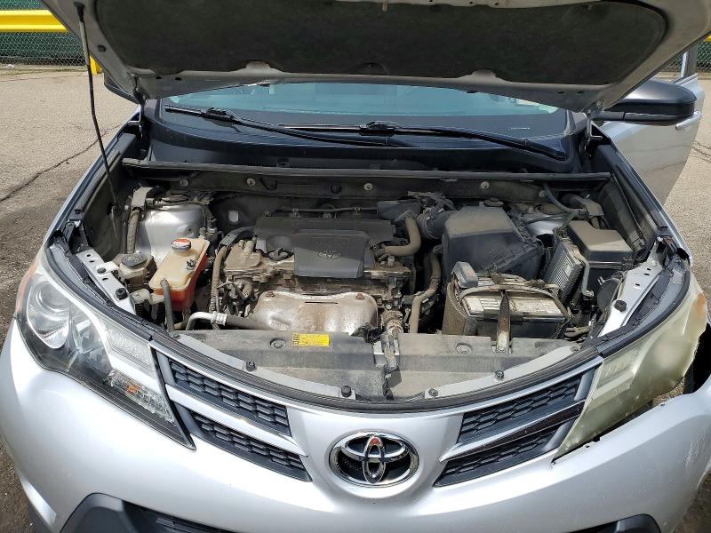 2015 Toyota Rav4 მანქანა იყიდება აუქციონზე, vin: JTMBFREV9FJ025885, აუქციონის ნომერი: 56137596