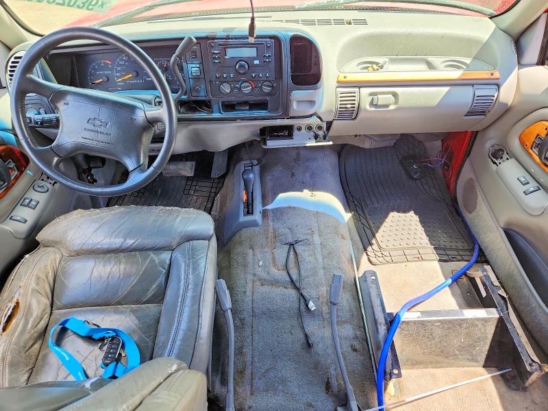 56697036 :رقم المزاد ، 2GBEK19K5S1293190 vin ، 1995 Chevrolet Gmt-400 مزاد بيع