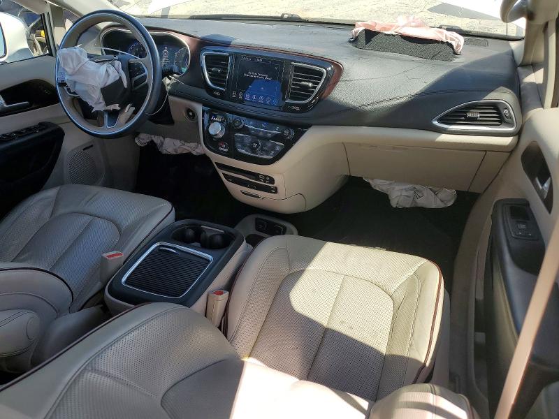 58449616 :رقم المزاد ، 2C4RC1GG3JR352987 vin ، 2018 Chrysler Pacifica مزاد بيع