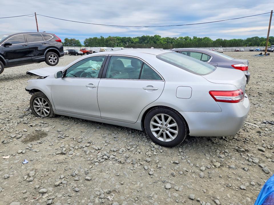 57871796 :رقم المزاد ، 4T1BF3EKXBU212852 vin ، 2011 Toyota Camry مزاد بيع
