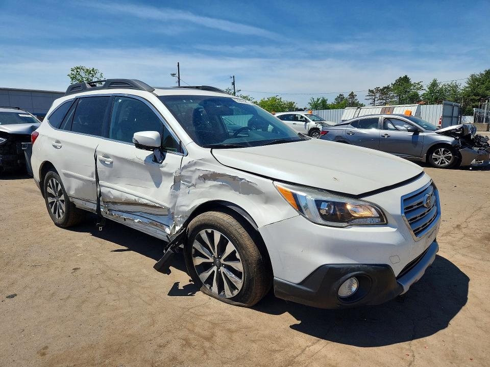 2015 Subaru Outback მანქანა იყიდება აუქციონზე, vin: 4S4BSANC8F3273461, აუქციონის ნომერი: 55840586