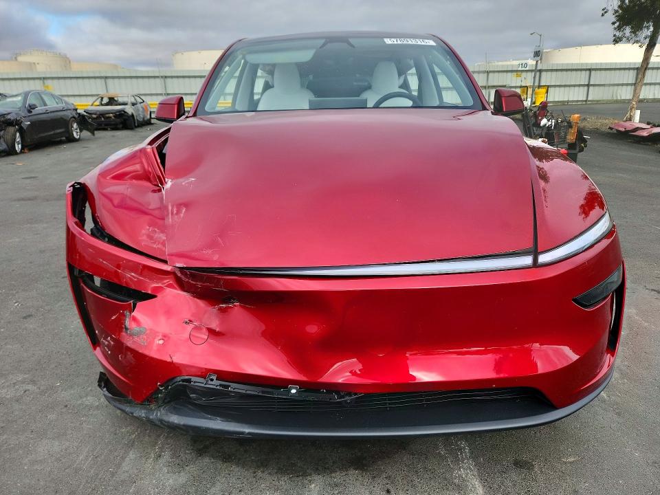 2026 Tesla Model Y მანქანა იყიდება აუქციონზე, vin: 7SAYGDEE4TF514940, აუქციონის ნომერი: 57891316