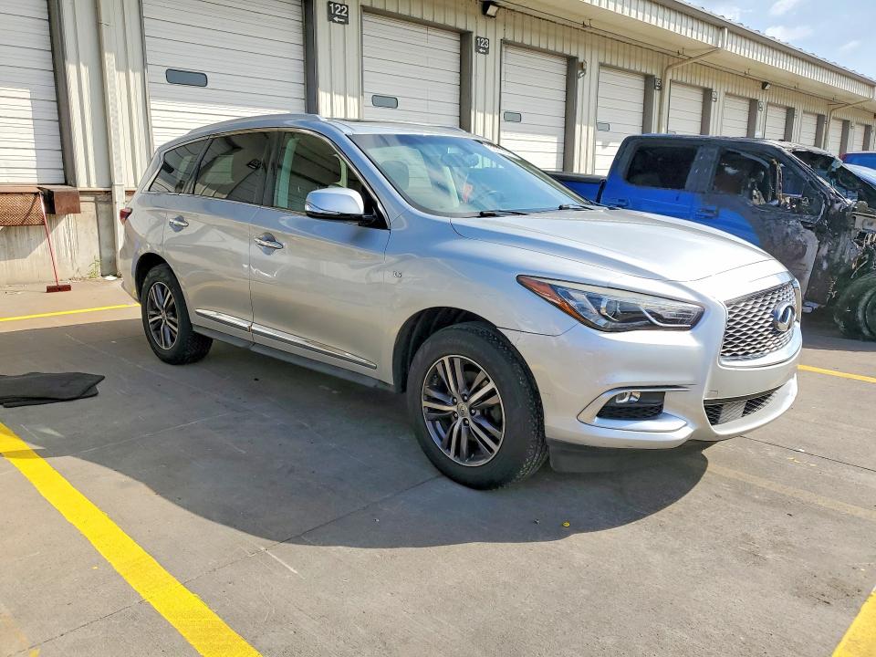 56900646 :رقم المزاد ، 5N1AL0MM7GC509385 vin ، 2016 Infiniti Qx60 مزاد بيع