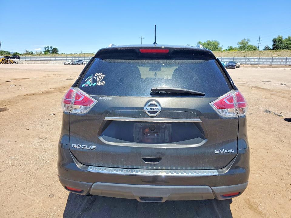 2015 Nissan Rogue მანქანა იყიდება აუქციონზე, vin: 5N1AT2MV2FC852558, აუქციონის ნომერი: 57603756