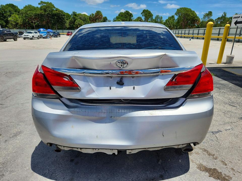 2011 Toyota Avalon მანქანა იყიდება აუქციონზე, vin: 4T1BK3DB4BU384579, აუქციონის ნომერი: 57234826