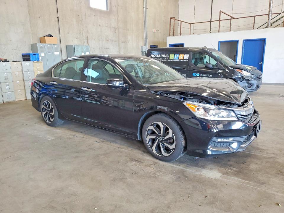 Продаж на аукціоні авто 2017 Honda Accord, vin: 1HGCR3F80HA038482, номер лоту: 59073686