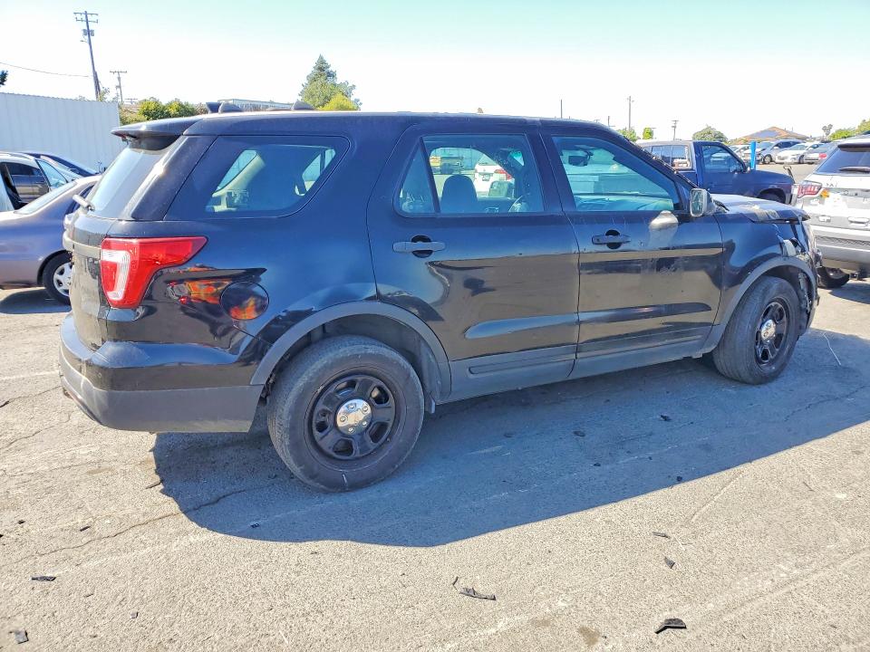 57529696 :رقم المزاد ، 1FM5K8ARXHGA63312 vin ، 2017 Ford Explorer مزاد بيع