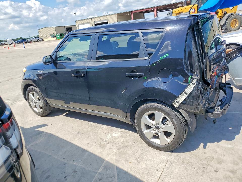 2018 Kia Soul მანქანა იყიდება აუქციონზე, vin: KNDJN2A26J7600774, აუქციონის ნომერი: 57422236