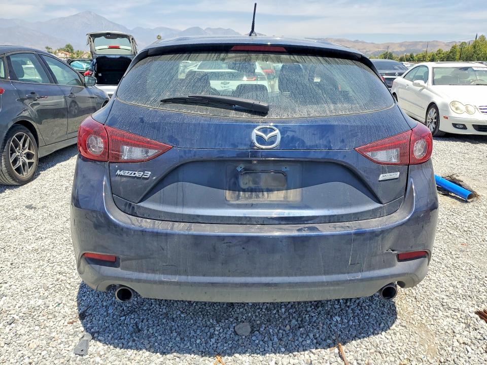 Aukcja sprzedaży 2018 Mazda 3, vin: 3MZBN1L38JM270367, numer aukcji: 55931786
