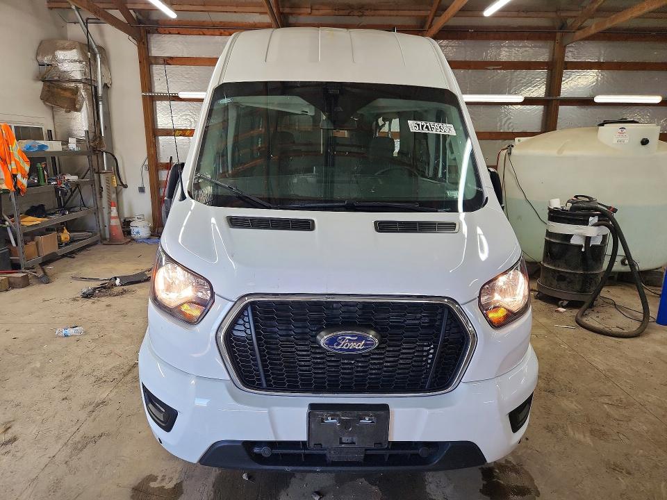 57215936 :رقم المزاد ، 1FBAX2X88RKA15682 vin ، 2024 Ford Transit مزاد بيع
