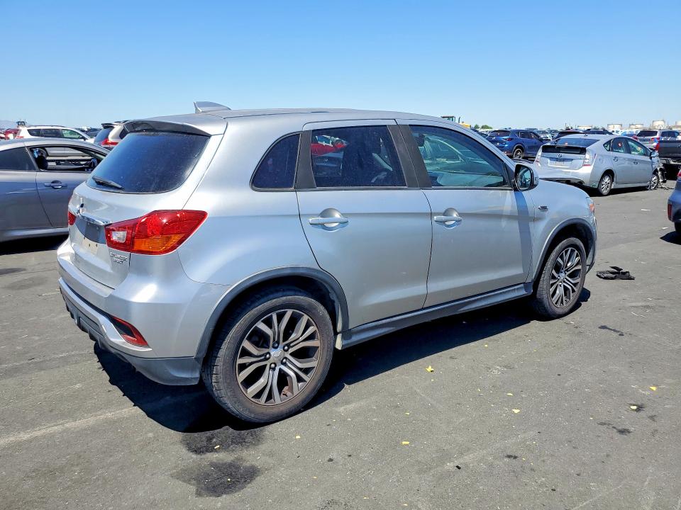 Продажа на аукционе авто 2018 Mitsubishi Outlander Sport, vin: JA4AP3AU3JU021545, номер лота: 56774466