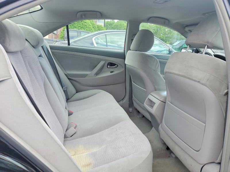 57546836 :رقم المزاد ، 4T4BF3EK1AR074784 vin ، 2010 Toyota Camry مزاد بيع