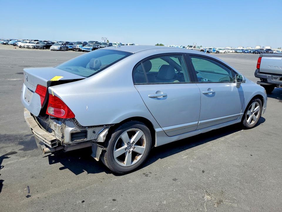 2007 Honda Civic მანქანა იყიდება აუქციონზე, vin: 1HGFA16837L027732, აუქციონის ნომერი: 57599006