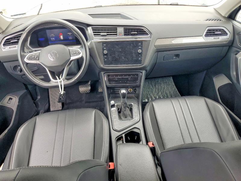 Продажа на аукционе авто 2022 Volkswagen Tiguan, vin: 3VV3B7AX0NM066825, номер лота: 54900946