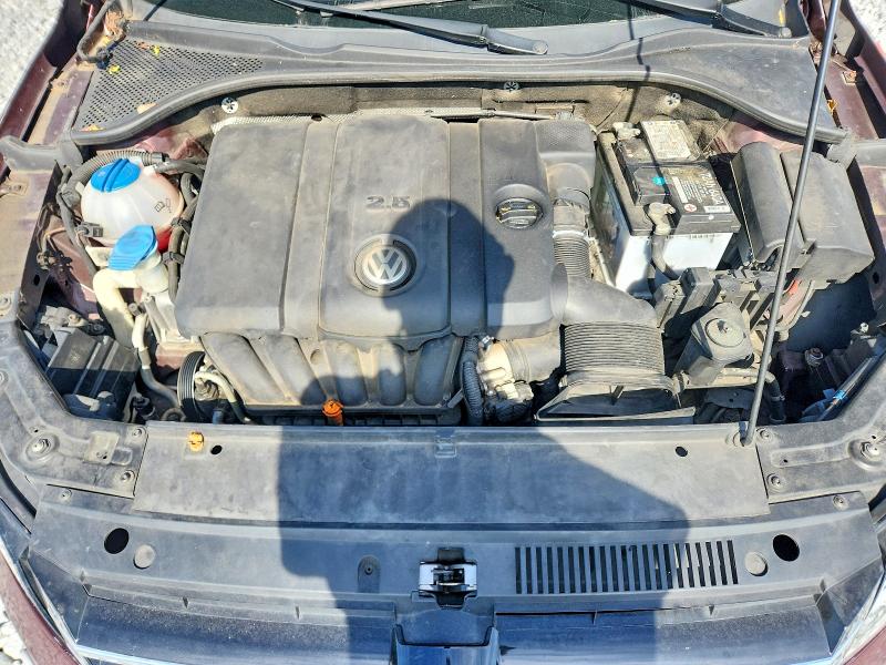 56083156 :رقم المزاد ، 1VWBP7A34CC007121 vin ، 2012 Volkswagen Passat مزاد بيع