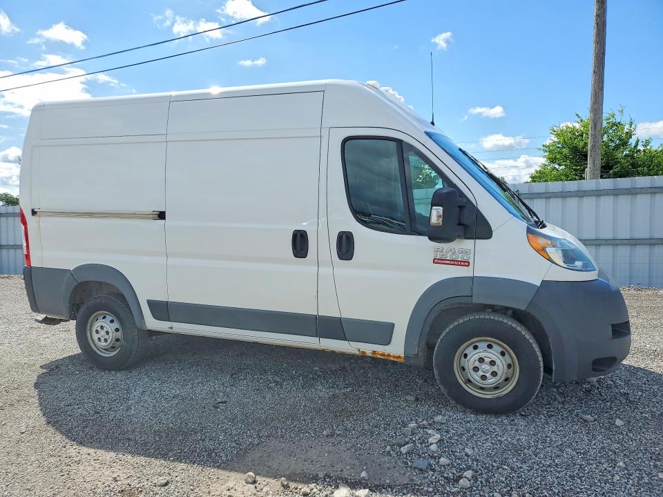 Продажа на аукционе авто 2018 Ram Promaster 1500, vin: 3C6TRVBG3JE115072, номер лота: 57266596