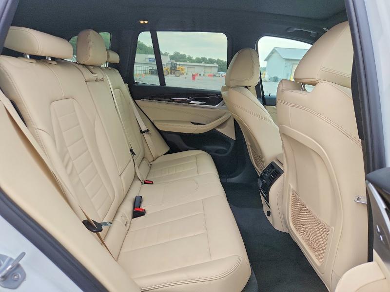 57602776 :رقم المزاد ، 5UXTR9C54KLP93656 vin ، 2019 Bmw X3 مزاد بيع