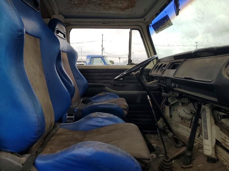 57599596 :رقم المزاد ، 2212200285 vin ، 1971 Volkswagen Transporter مزاد بيع