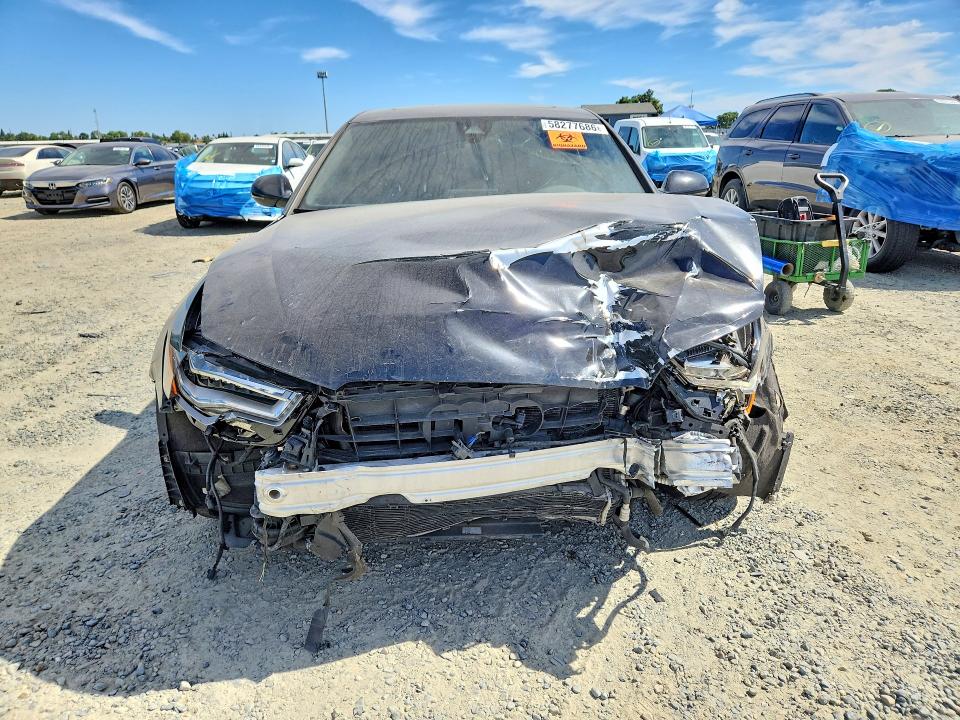 Продажа на аукционе авто 2014 Audi A6, vin: WAUHGAFC0EN113623, номер лота: 58277686