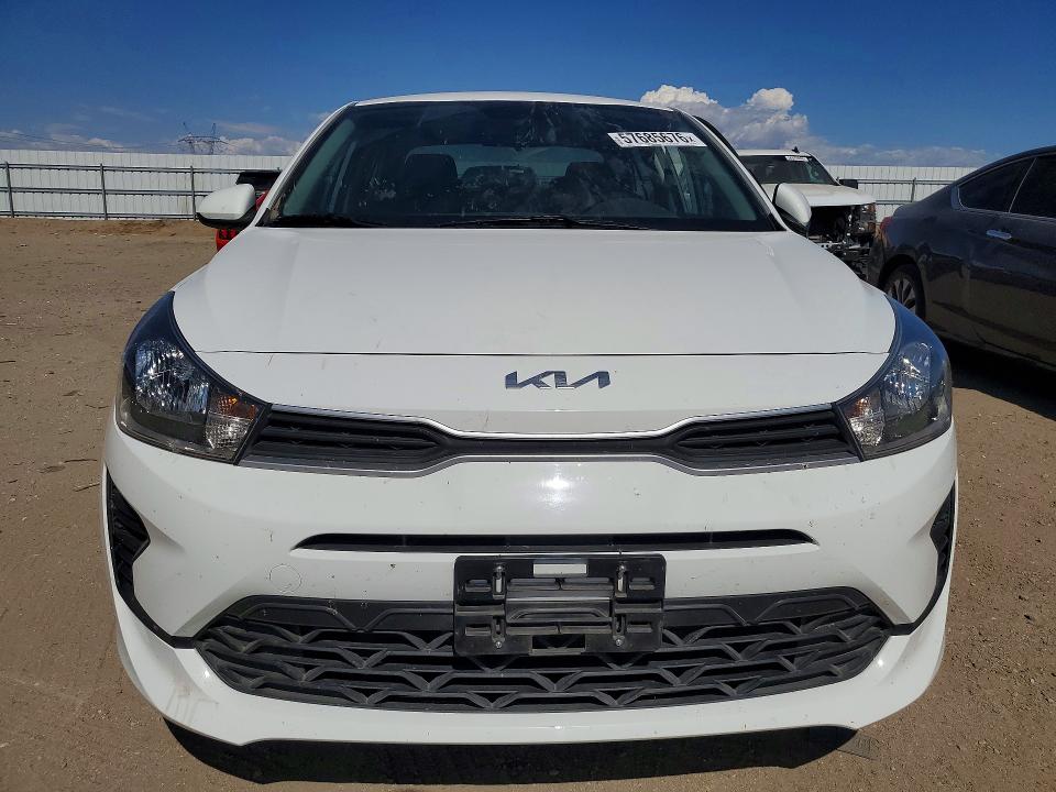 57685676 :رقم المزاد ، 3KPA24AD0NE479574 vin ، 2022 Kia Rio مزاد بيع