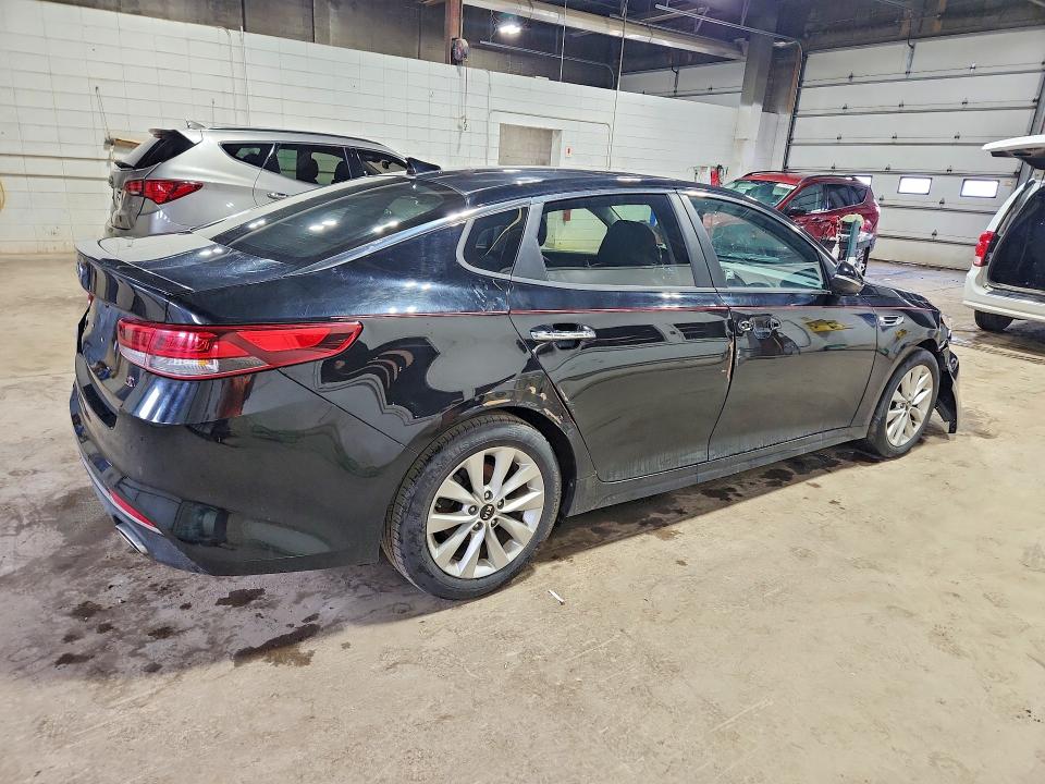 Продаж на аукціоні авто 2018 Kia Optima, vin: 5XXGT4L36JG230984, номер лоту: 57967956