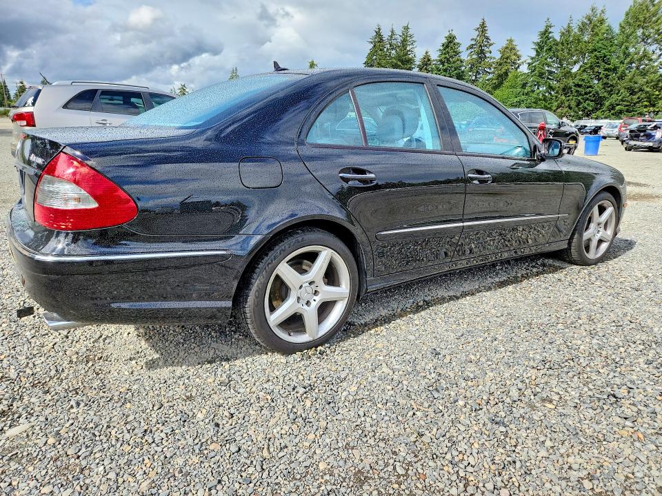56331646 :رقم المزاد ، WDBUF87X19B385893 vin ، 2009 Mercedes-benz E مزاد بيع