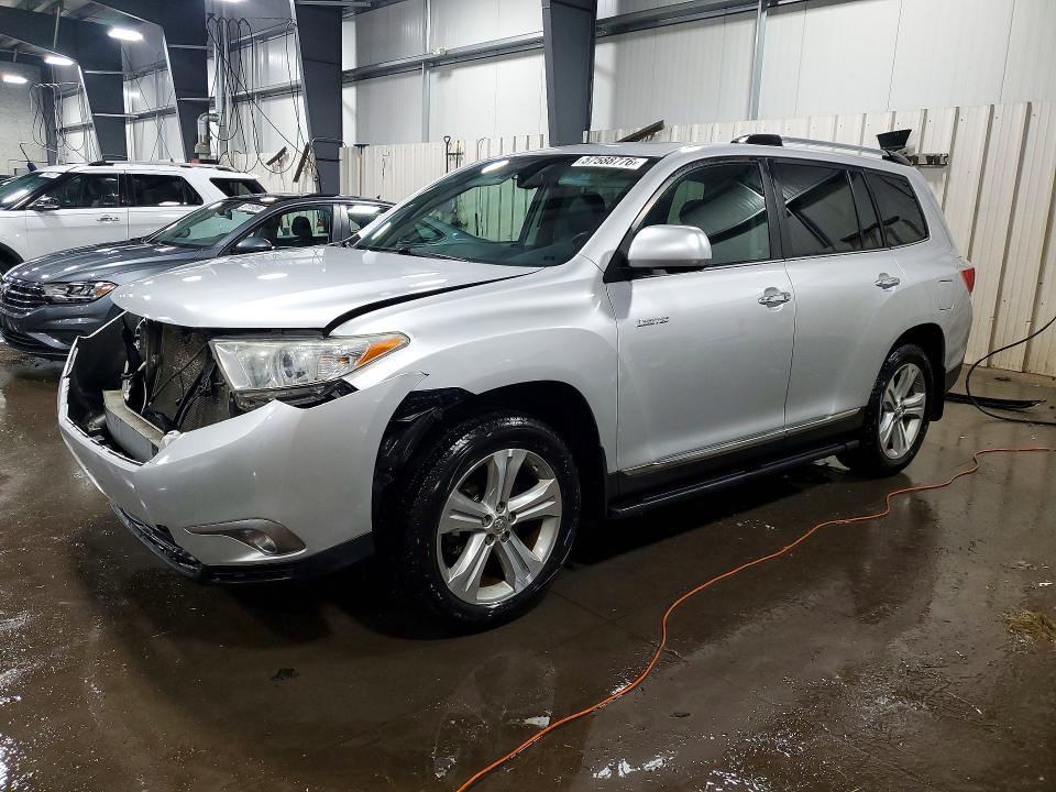 2013 Toyota Highlander მანქანა იყიდება აუქციონზე, vin: 5TDDK3EH8DS216015, აუქციონის ნომერი: 57588776