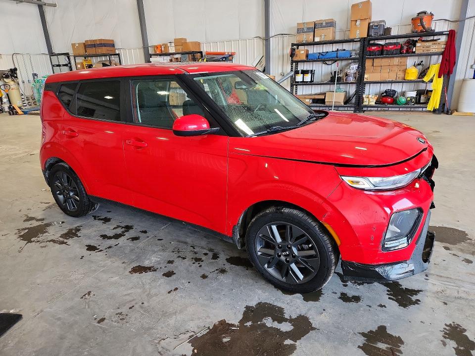 Продажа на аукционе авто 2021 Kia Soul, vin: KNDJ33AU9M7760939, номер лота: 57321306