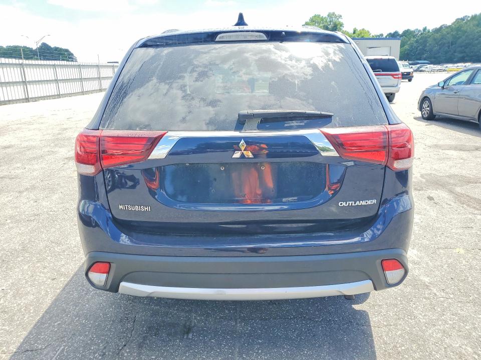 Продаж на аукціоні авто 2018 Mitsubishi Outlander, vin: JA4AD2A39JJ002607, номер лоту: 55961596