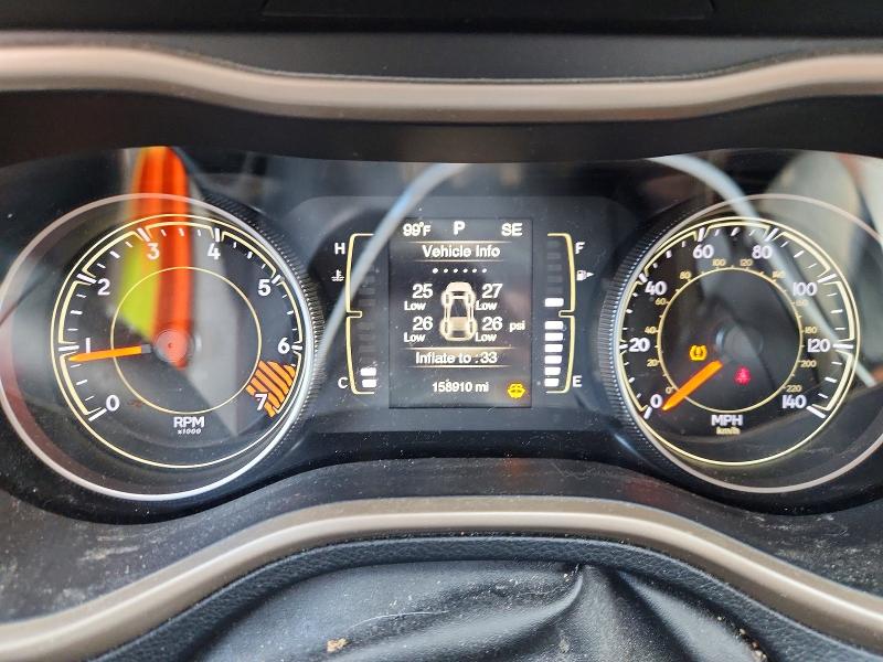 57161506 :رقم المزاد ، 1C4PJLCB2FW656216 vin ، 2015 Jeep Cherokee مزاد بيع