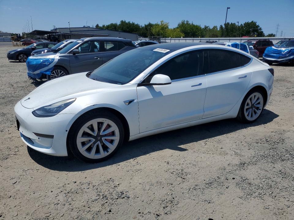 58036386 :رقم المزاد ، 5YJ3E1EAXKF397131 vin ، 2019 Tesla Model 3 مزاد بيع