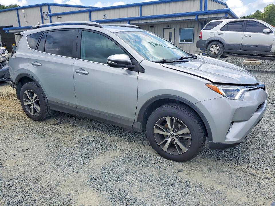 2018 Toyota Rav4 მანქანა იყიდება აუქციონზე, vin: 2T3WFREV2JW482629, აუქციონის ნომერი: 58637006