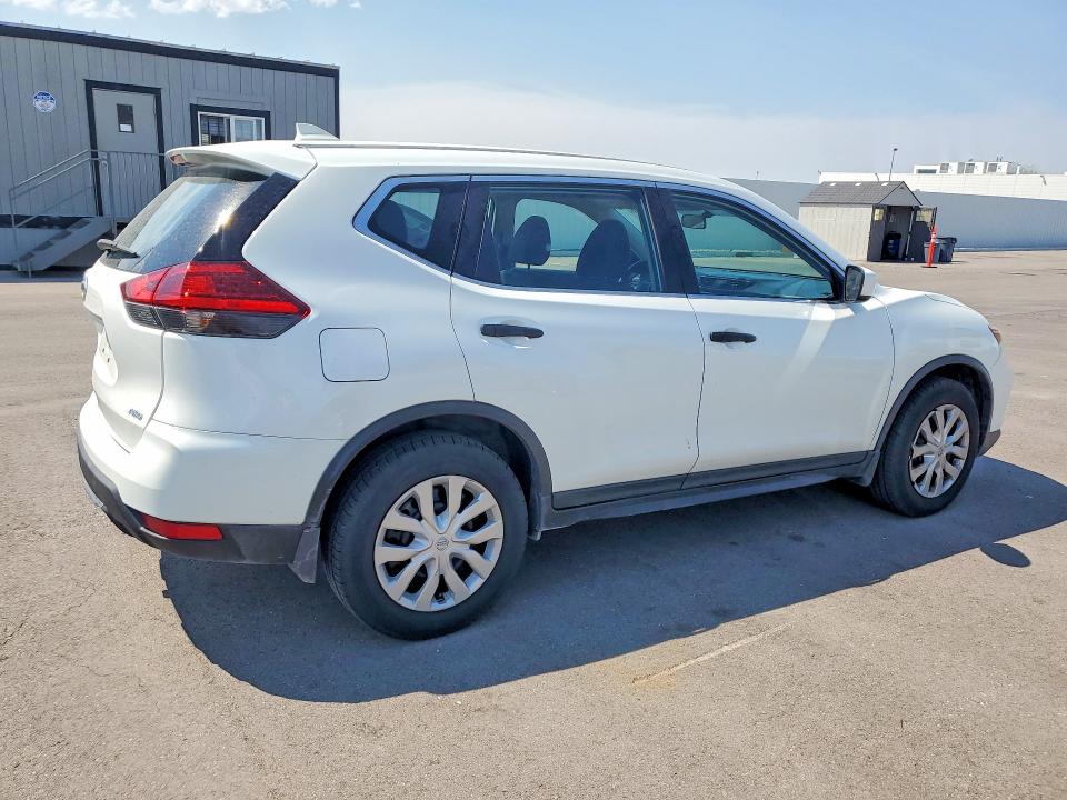 2017 Nissan Rogue მანქანა იყიდება აუქციონზე, vin: KNMAT2MV6HP576983, აუქციონის ნომერი: 58407326