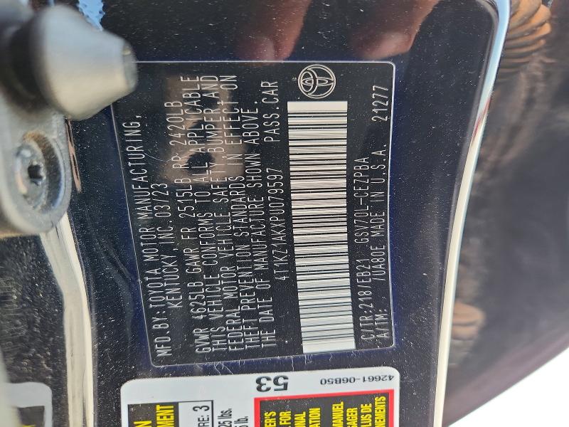 58424596 :رقم المزاد ، 4T1KZ1AKXPU079597 vin ، 2023 Toyota Camry مزاد بيع