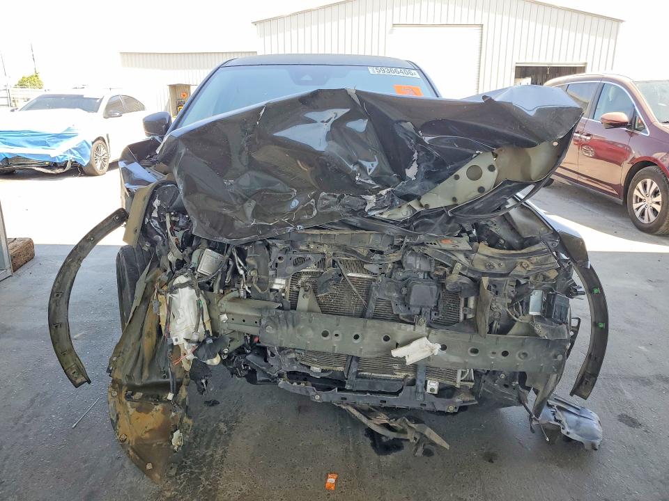 59366406 :رقم المزاد ، JM3KFABM9J1438645 vin ، 2018 Mazda Cx-5 مزاد بيع