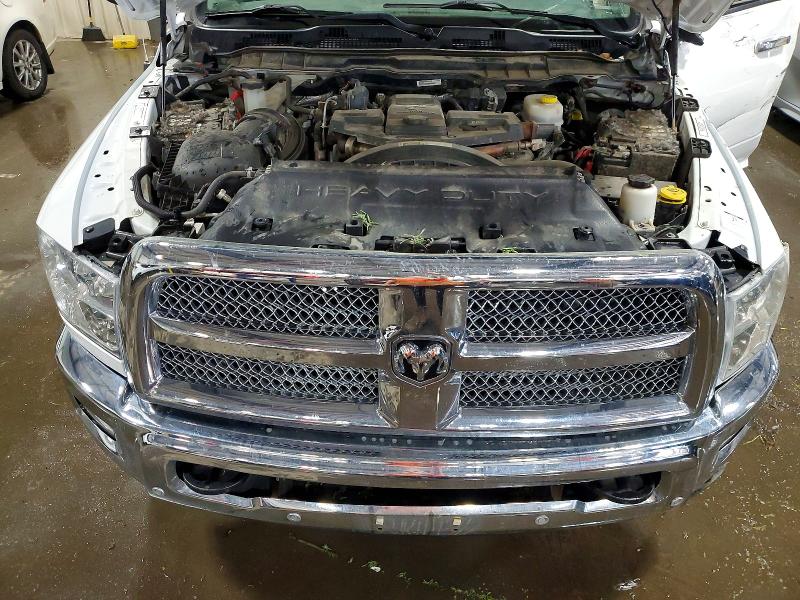 55725786 :رقم المزاد ، 3C6UR5DL0JG128011 vin ، 2018 Ram 2500 مزاد بيع