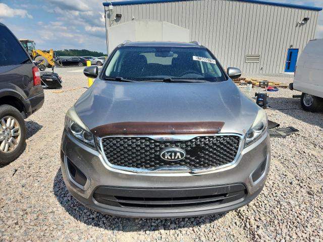 2017 Kia Sorento მანქანა იყიდება აუქციონზე, vin: 5XYPG4A38HG279732, აუქციონის ნომერი: 57506076