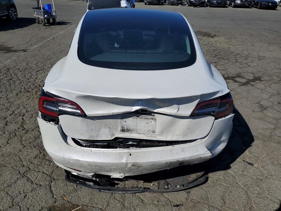 2023 Tesla Model 3 მანქანა იყიდება აუქციონზე, vin: 5YJ3E1EAXPF398318, აუქციონის ნომერი: 59632716