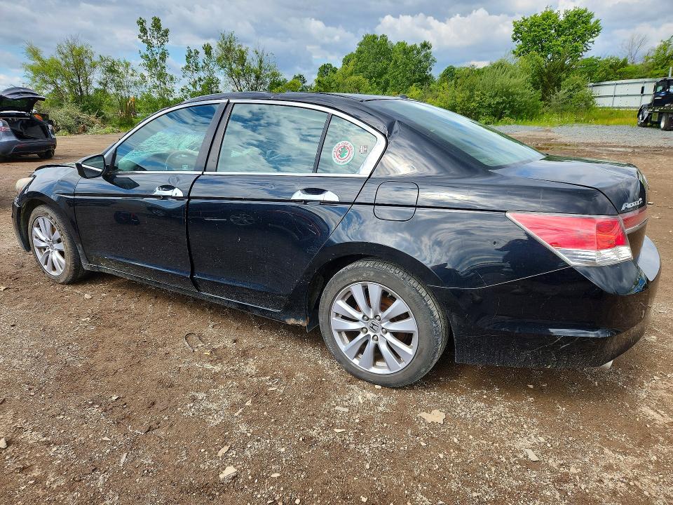 Продажа на аукционе авто 2011 Honda Accord, vin: 1HGCP3F8XBA015885, номер лота: 57717826