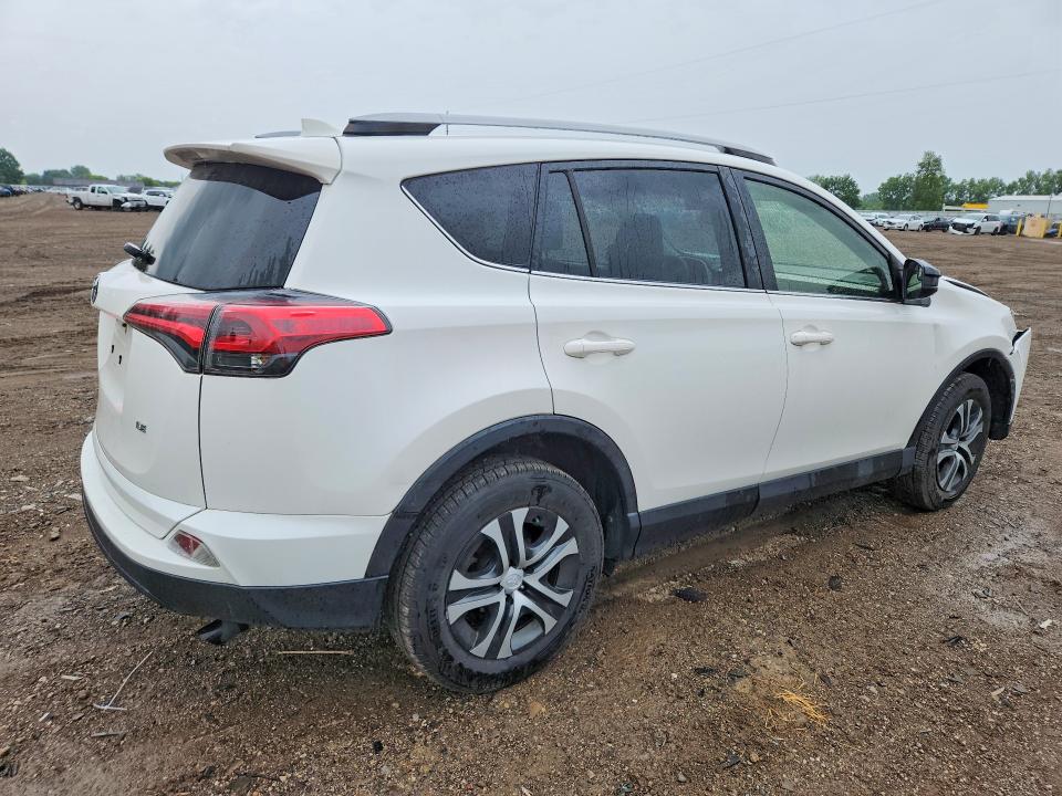 57756366 :رقم المزاد ، JTMZFREV2JJ724282 vin ، 2018 Toyota Rav4 مزاد بيع