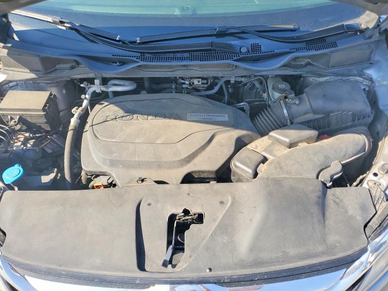56940476 :رقم المزاد ، 5FNRL6H72KB001755 vin ، 2019 Honda Odyssey مزاد بيع