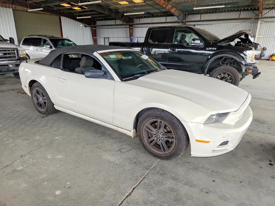 58306376 :رقم المزاد ، 1ZVBP8EM1D5224690 vin ، 2013 Ford Mustang مزاد بيع