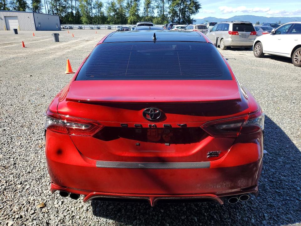 57331826 :رقم المزاد ، 4T1K61BK0PU077977 vin ، 2023 Toyota Camry مزاد بيع