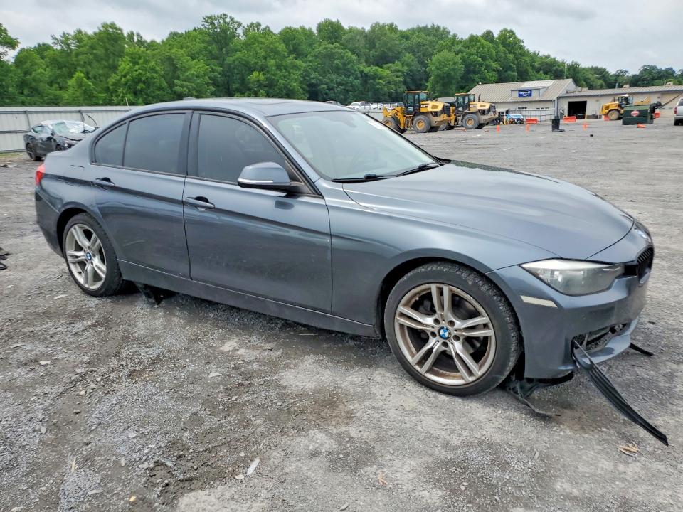 2015 Bmw 320 მანქანა იყიდება აუქციონზე, vin: WBA3C3G51FNS75621, აუქციონის ნომერი: 58829856