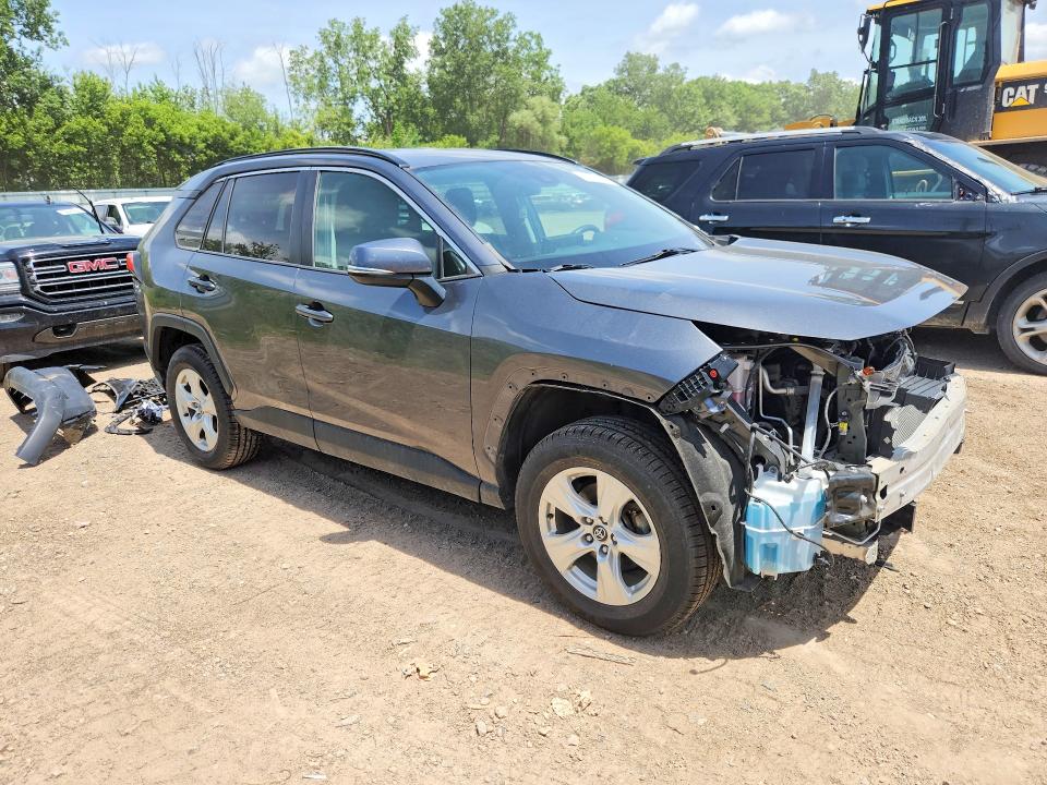 2021 Toyota Rav4 მანქანა იყიდება აუქციონზე, vin: 2T3P1RFV4MC143622, აუქციონის ნომერი: 57063936