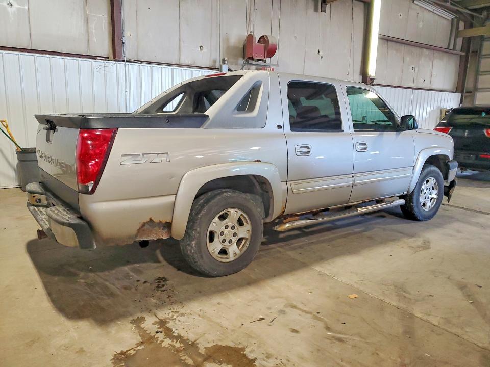 57171316 :رقم المزاد ، 3GNEK12Z55G212386 vin ، 2005 Chevrolet Avalanche مزاد بيع